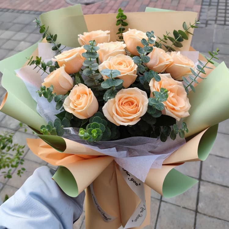 11朵香槟玫瑰19款